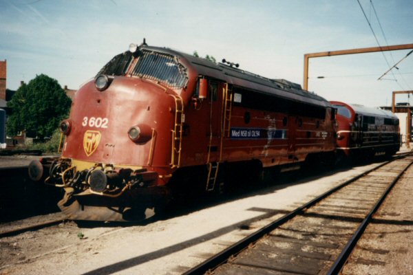 NSB Di3a602 - DSB MX 1001